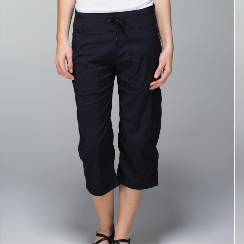 Lululemon Studio Crop Size 6